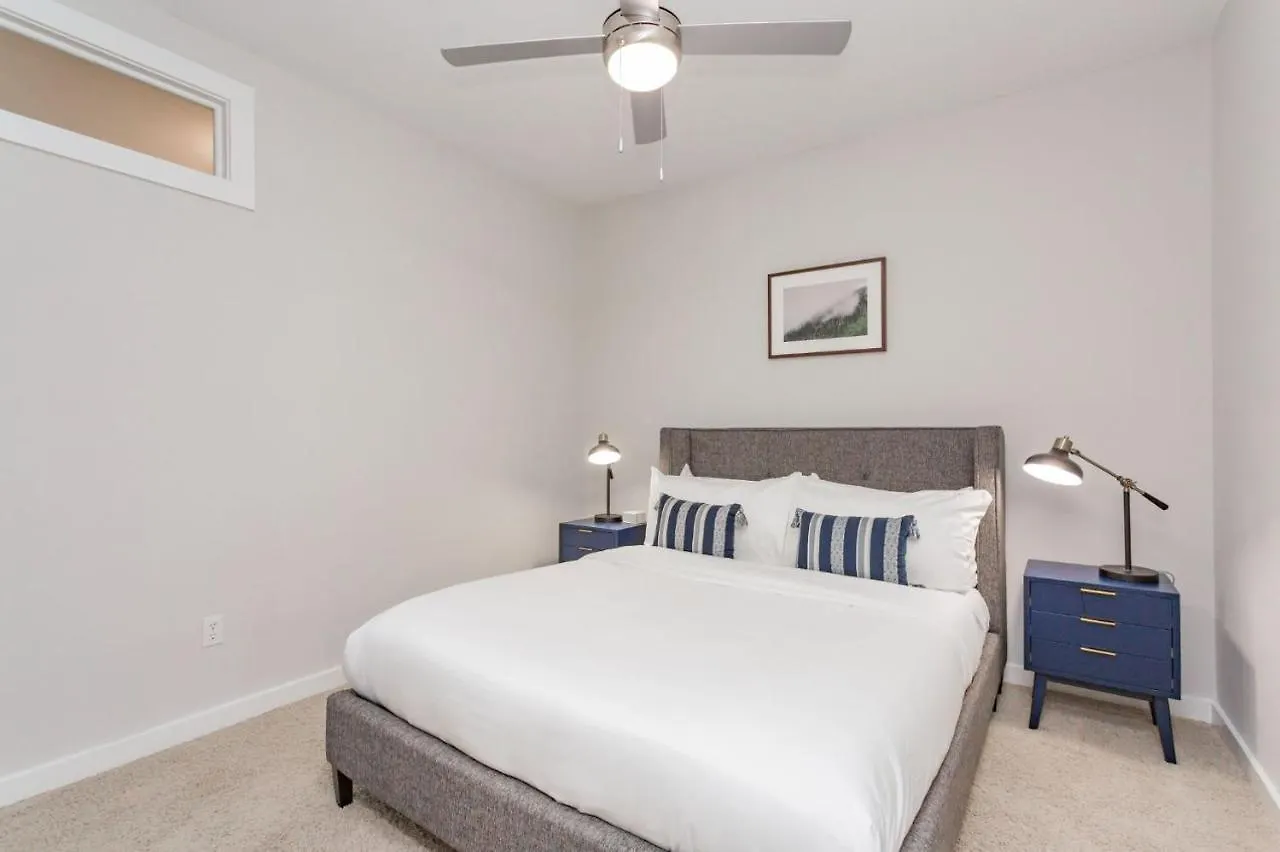 Διαμέρισμα Cozysuites Music Row Spacious 2Br Free Parking 25 Νάσβιλ